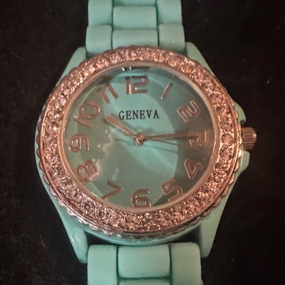 Geneva Aqua Watch and Ring - Picture 2 of 9